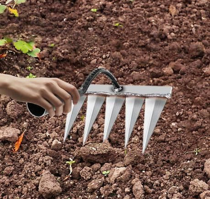 5-Teeth Carbon Steel Garden Weeding Tool – Heavy-Duty Hand Rake for Soil Loosening & Gardening (Pack of 1)