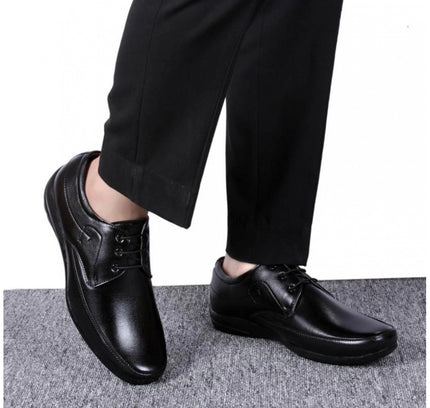 Men's Solid Synthetic Leather Formal Shoes (Black)