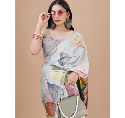 Women's Crepe Digital Print Saree With Unstitched Blouse 5.5Mtr (Multicolor)