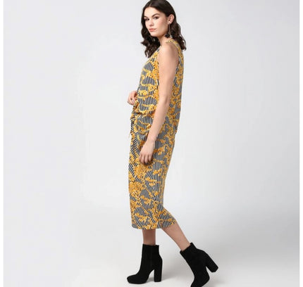 Women's Polyester Chain Print Sleeveless Below Knee Dress (Yellow - Black)