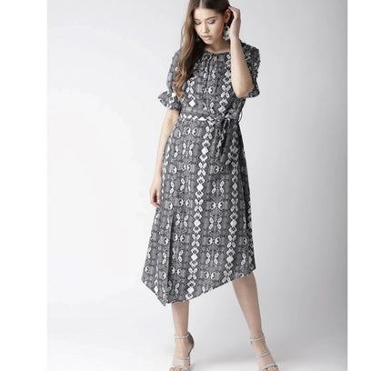 Women's Polyester Animal Print Short Sleeve Knee-Length Dress (Black - White)