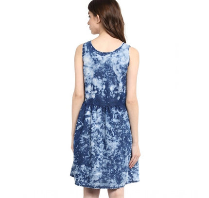Women's Denim Tie &amp; Dye Sleeveless Above Knee Dress (Blue)