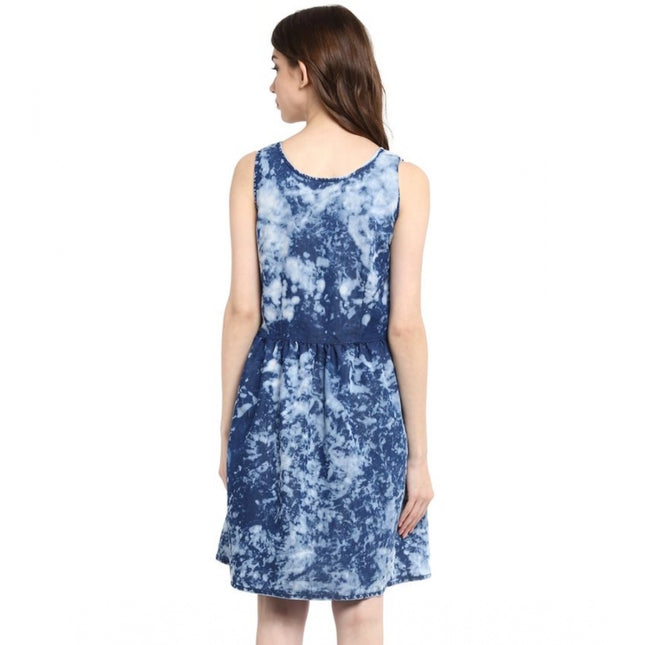 Women's Denim Tie &amp; Dye Sleeveless Above Knee Dress (Blue)
