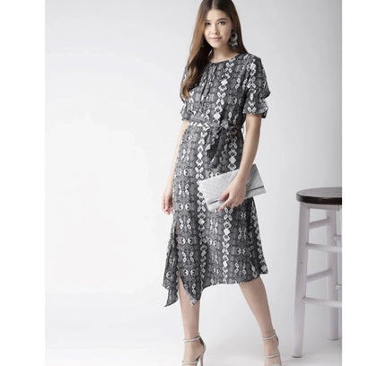 Women's Polyester Animal Print Short Sleeve Knee-Length Dress (Black - White)