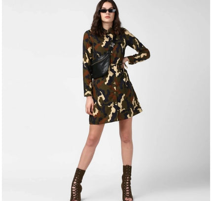 Women's Polyester Printed Roll Up Sleeve Tunic Top (Green - Black)