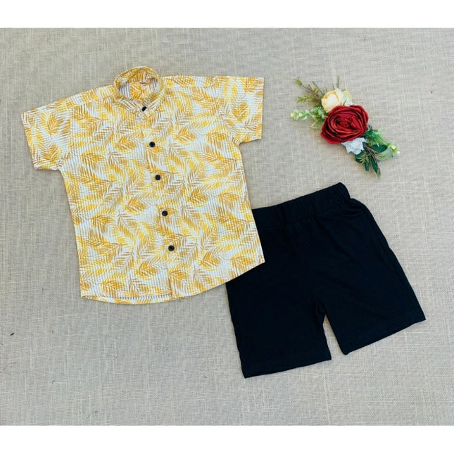 Boy's Cotton Blend Printed Short Sleeve Shirt and Shorts Set (MultiColor)