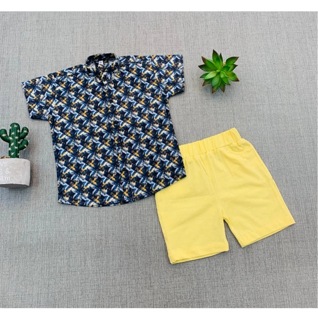 Boy's Cotton Blend Printed Short Sleeve Shirt and Shorts Set (MultiColor)