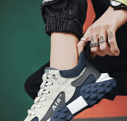 Men’s Casual Thick Base Sneakers – White