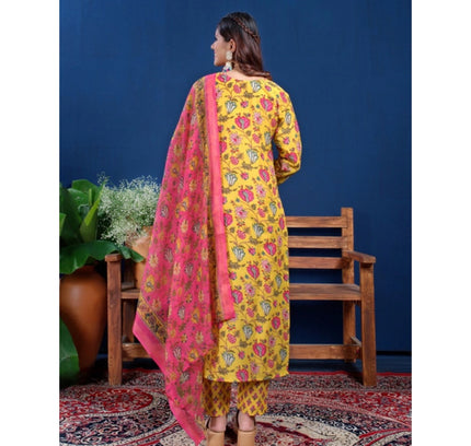 Women's Cotton Blend Printed Kurti With Pant Dupatta Set (Yellow)